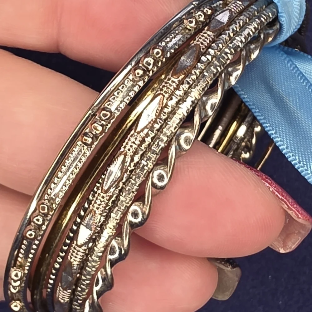 Mixed Metal Stacking Bangle Bracelet Set Silver Gold Tone 8pc 312